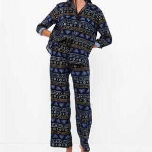NWT blue Hanukkah print - Flannel PJ Set   Soft flannel pajama - L